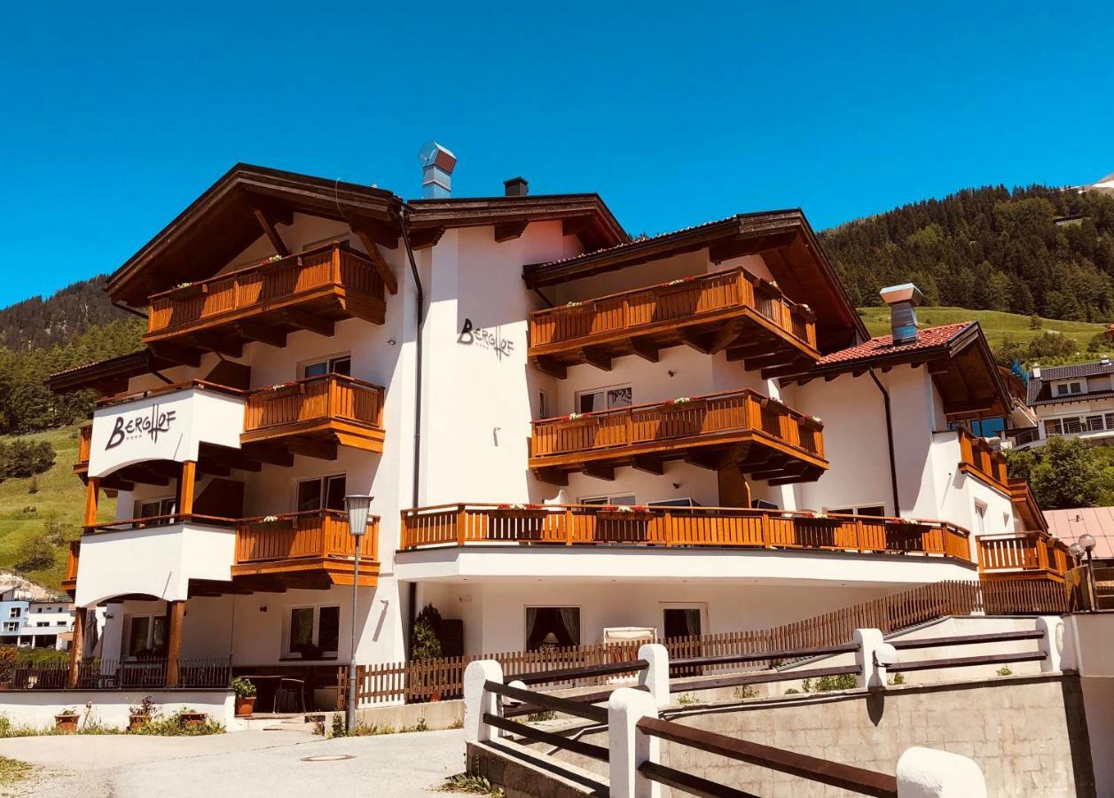 Hotel Berghof Nauders Exterior foto
